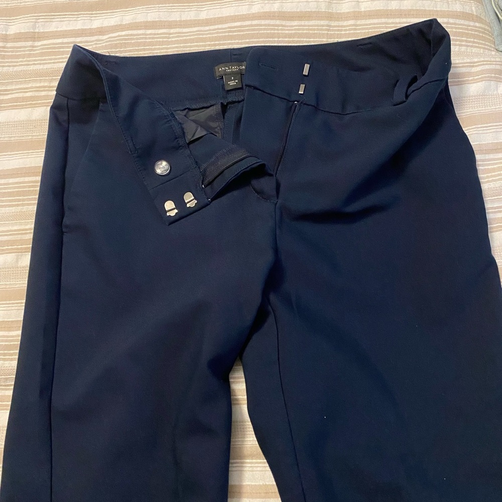 Ann Taylor Straight Leg Pants sz 2 - Picture 5 of 7